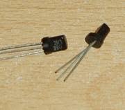 2N3390 Transistor Silicon Si-NPN 18V 0,1A 0,2W TO-98 case