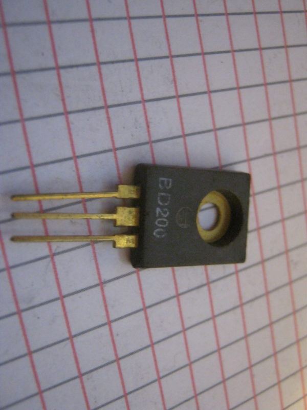 BD200 Transistor Silicon Si-PNP 70V 8A 65W TO-M13 case