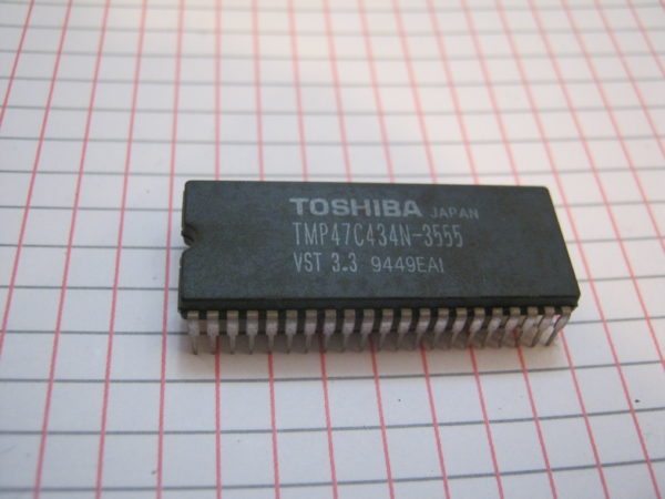 TMP47C434N-3555 IC/CI DIP-42  Circuito integrato – Integrated circuit