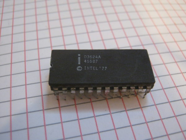 MK4118 Ram Statica IC/CI DIP-24  Circuito integrato – Integrated circuit