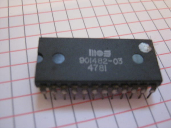 901482-03 per Commodore IC/CI DIP-24  Circuito integrato – Integrated circuit