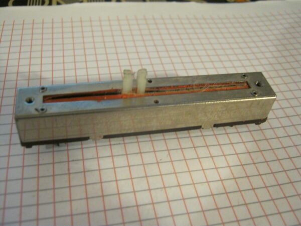 Potenziometro Slider 5K Lineare 87mm Metallo