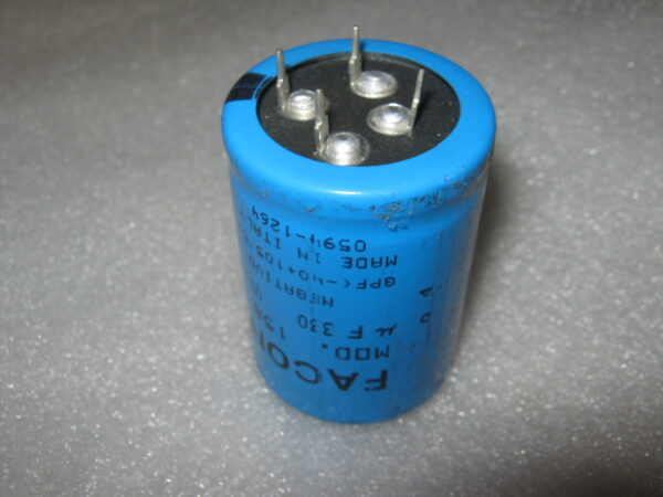 Condensatore Elettrolitico 330uF 385V Radiale