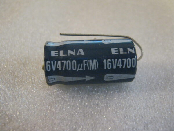 Condensatore Elettrolitico 4700uF 16V Assiale