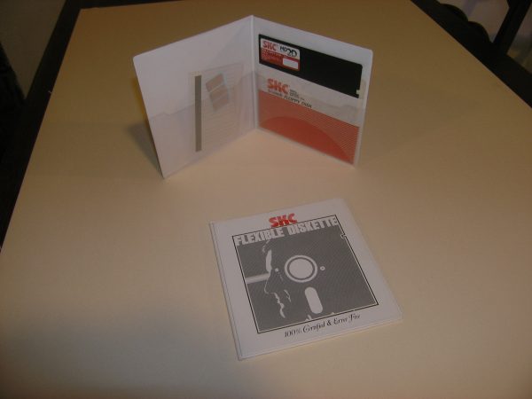 Floppy Disk 5,25″ Double Sided – Double Density 48 TPI Plastic Box ( conf. 2 pezzi )