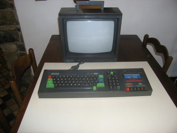 Computer Amstrad CPC464 completo di Monitor a Colori