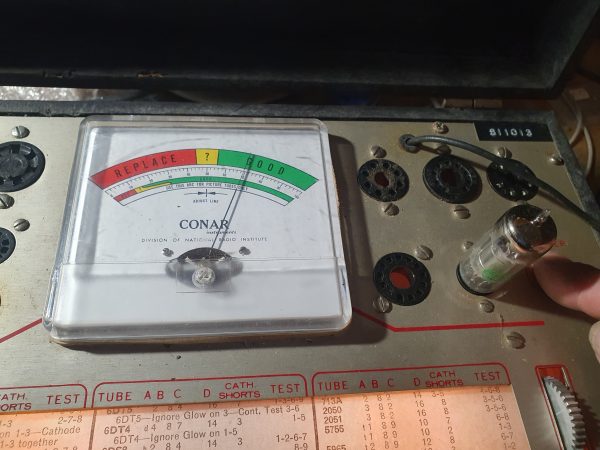 Valvola 6BY8 Diode-Pentode Tube ( G.E.B.) NOS
