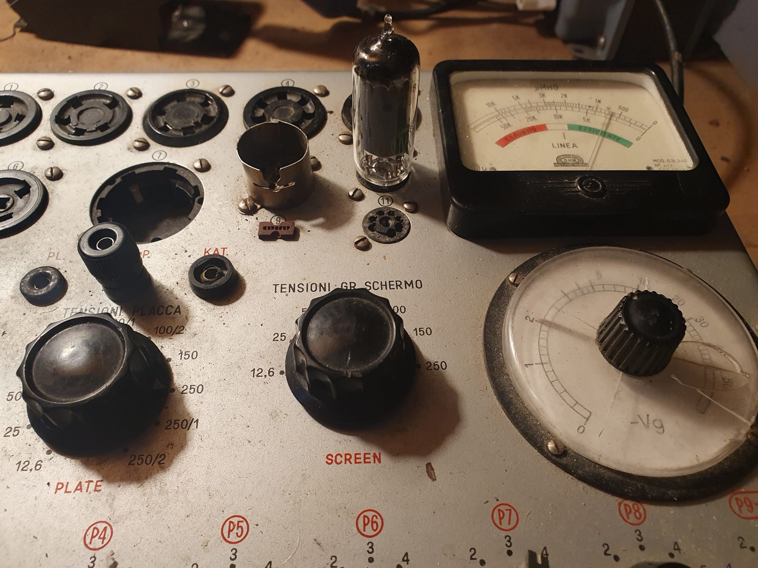 Valvola 12AJ8 Triodo-Heptodo ( Fivre )