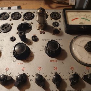 Valvola EF42  Pentodo  (  Philips ) NOS