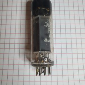 Valvola PL82  Pentodo  (  Philips )