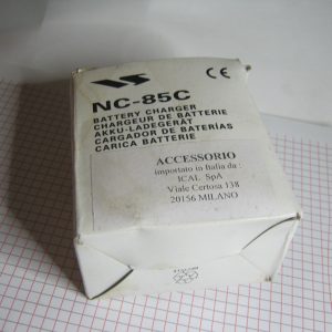 BATTERY CHARGER NC-85C per VERTEX STANDARD