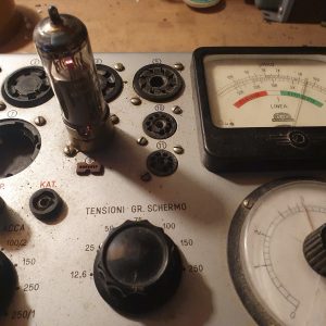 Valvola UL41  Pentodo  ( Philips )