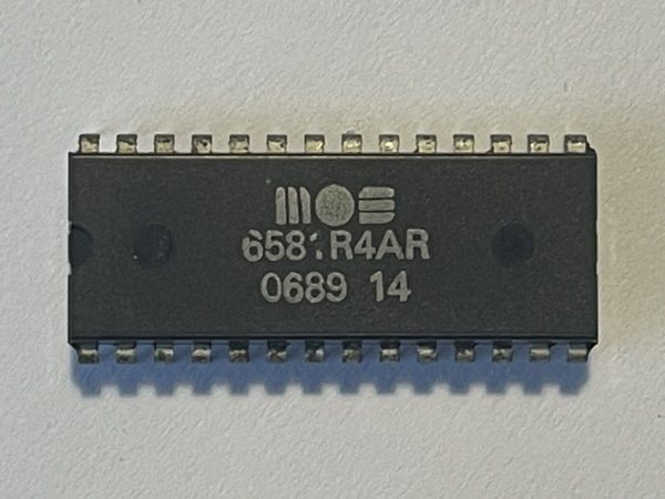 6581R4 per Commodore IC/CI DIP-28  Circuito integrato – Integrated circuit