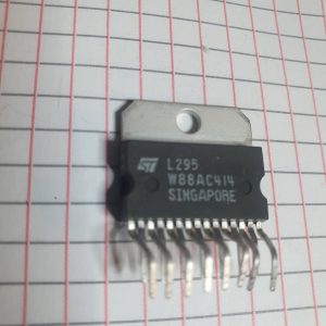 L295  IC/CI  ZIP-15 Circuito integrato – Integrated circuit