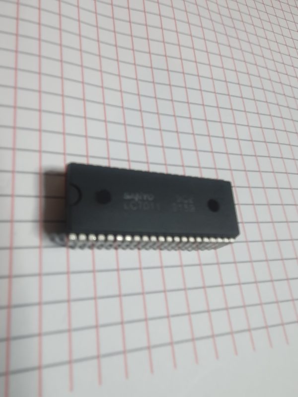 LC7011  IC/CI DIP-42  Circuito integrato – Integrated circuit