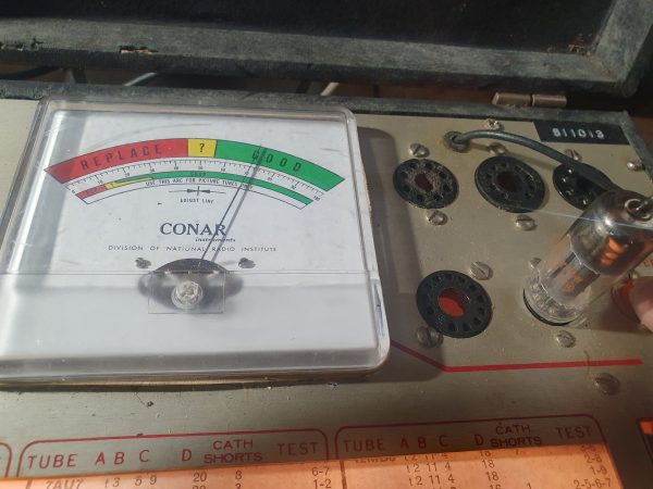 Valvola 4GS8 Doppio  Pentodo  ( RCA )