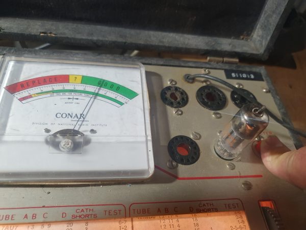 Valvola 4GS8 Doppio  Pentodo  ( RCA )