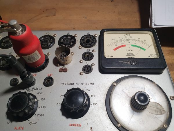 Valvola ECH3  Triodo-Esodo  ( Philips ) NOS