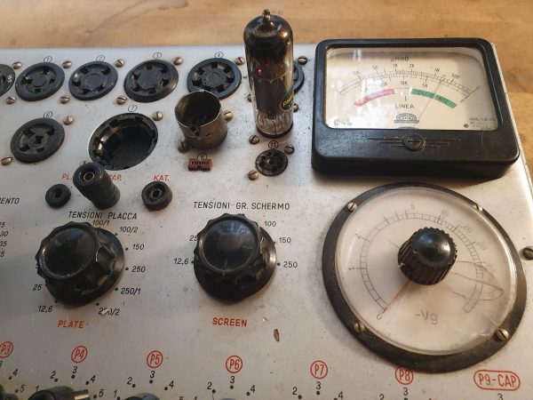 Valvola UCL82 Triode-Pentode Tube ( Philips )