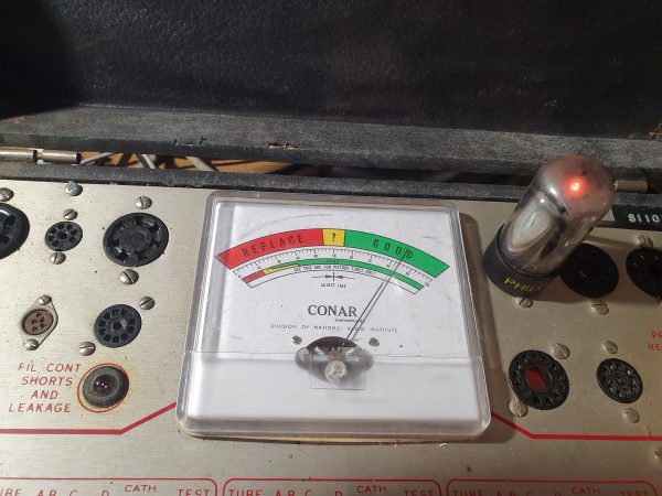 Valvola 6DE4  Diode Damper Tube ( Sylvania )