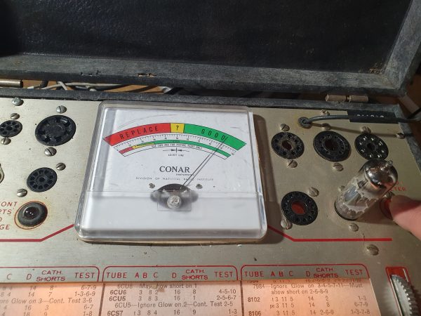 Valvola EABC80 Triple Diode – Triode Tube ( Telefunken ) NOS