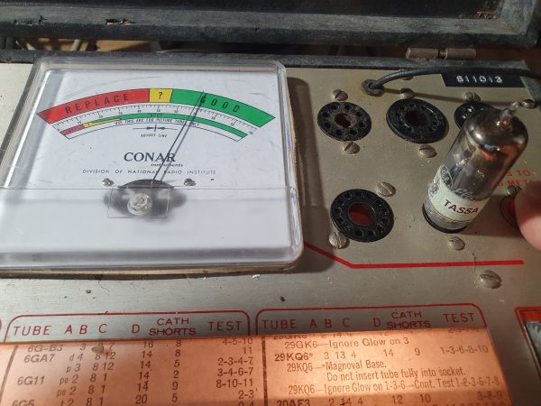 Valvola 6BA8 Triodo-Pentodo  ( General Electric )