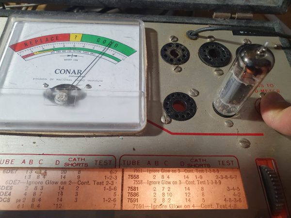 Valvola ECL85 Triode-Pentode Tube ( Fivre ) NOS