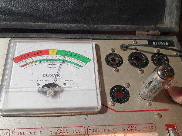 Valvola ECL82 Triode-Tetrode ( Fivre )