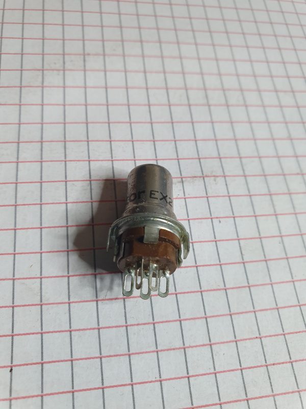 Valvola EX2 Nuvistor ( RCA ) NOS