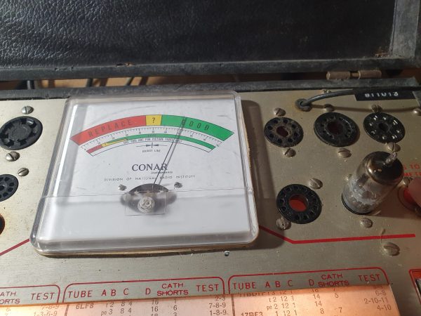 Valvola 5DH8 Triodo-Pentodo  ( General Electric )