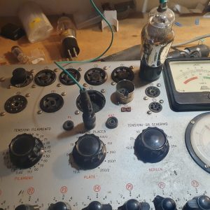 Valvola 6BN8 Doppio Diodo-Triodo Fivre