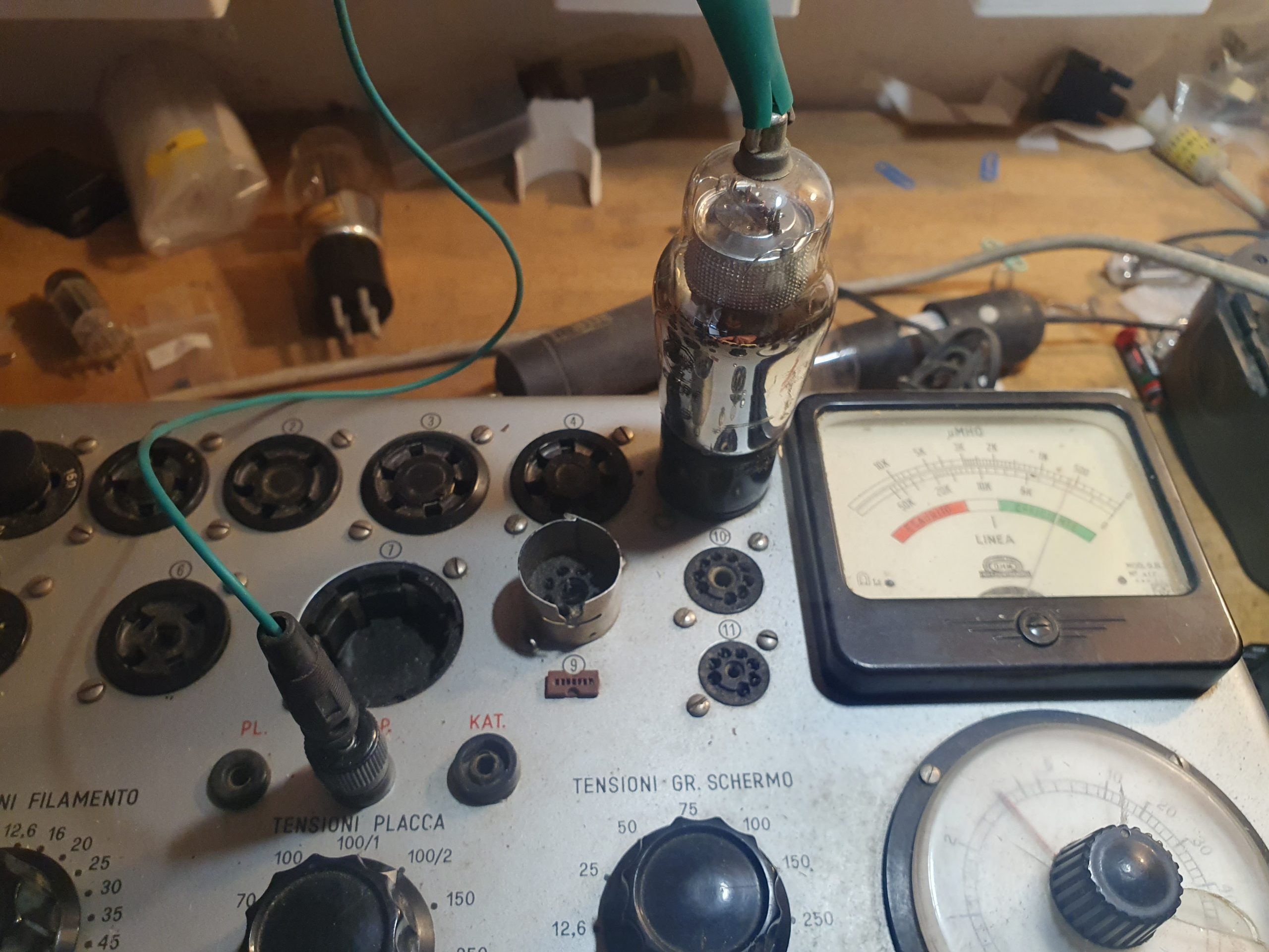 Valvola 6BN8 Doppio Diodo-Triodo Fivre