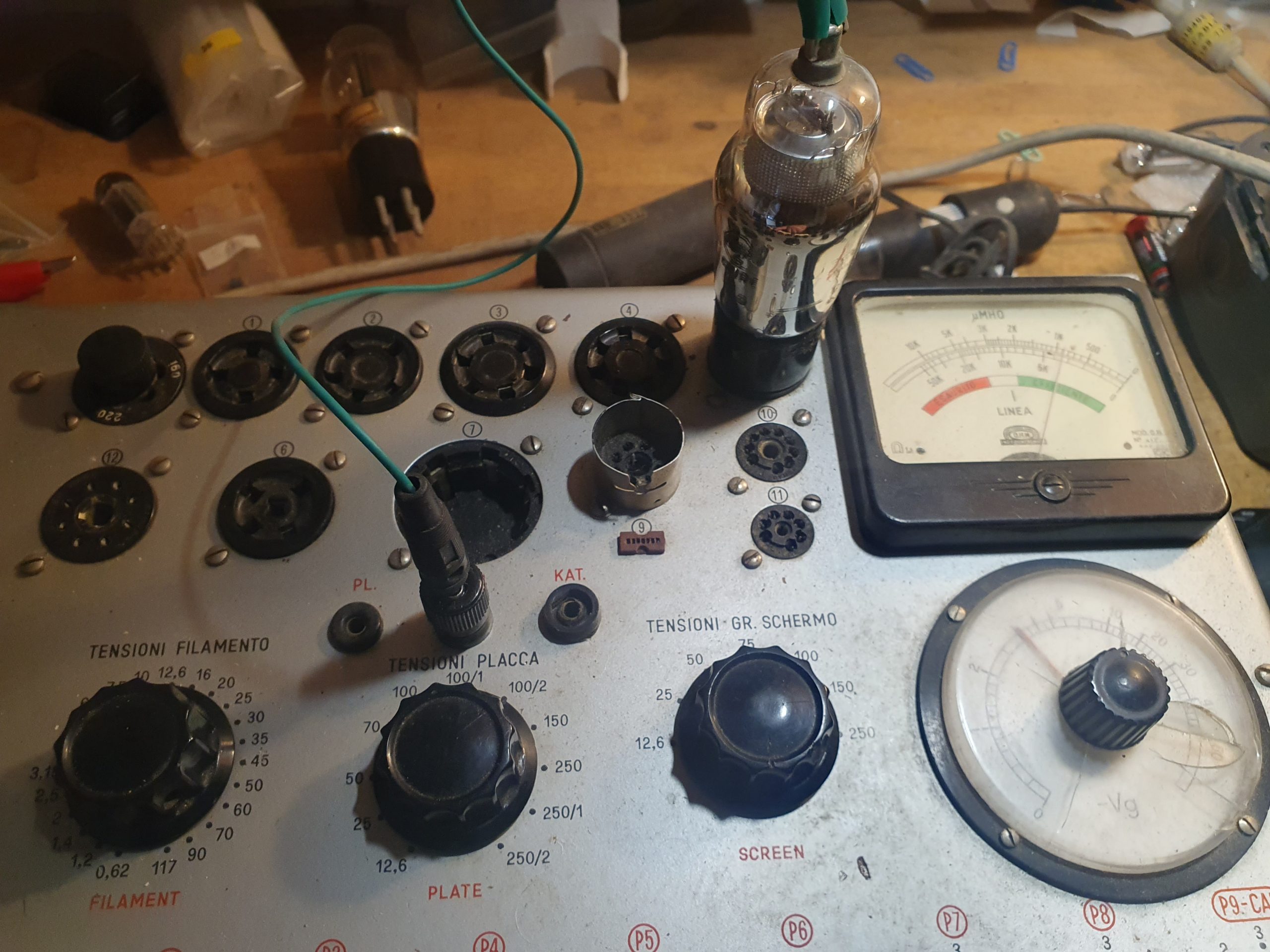 Valvola 6BN8 Doppio Diodo-Triodo Fivre