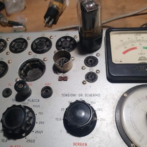 Valvola 5Y3GT  Rettificatrice Tube ( Fivre )