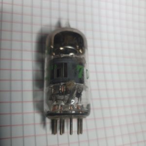 Valvola 9EA8 PCF82 Triode-Pentode Tube ( Fivre )