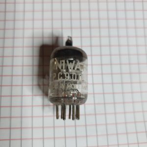 Valvola PC900  Triodo  ( Philips )