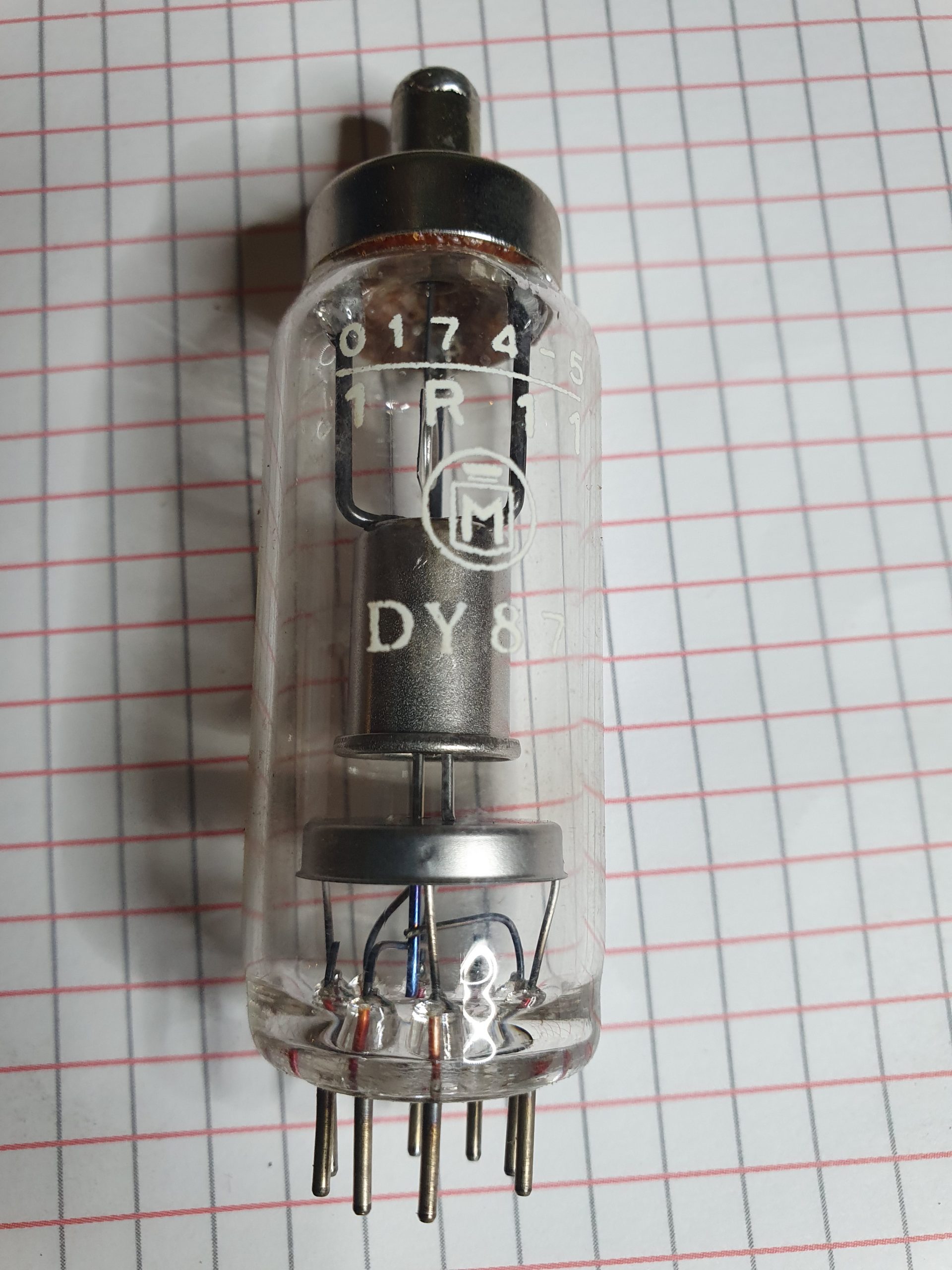 Valvola DY87 1R11 Rettificatrice a Semionda Tube ( Magnadyne ) NOS