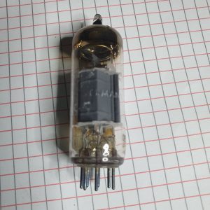 Valvola PL95 Tetrodo di Potenza a Fascio ( Telefunken )