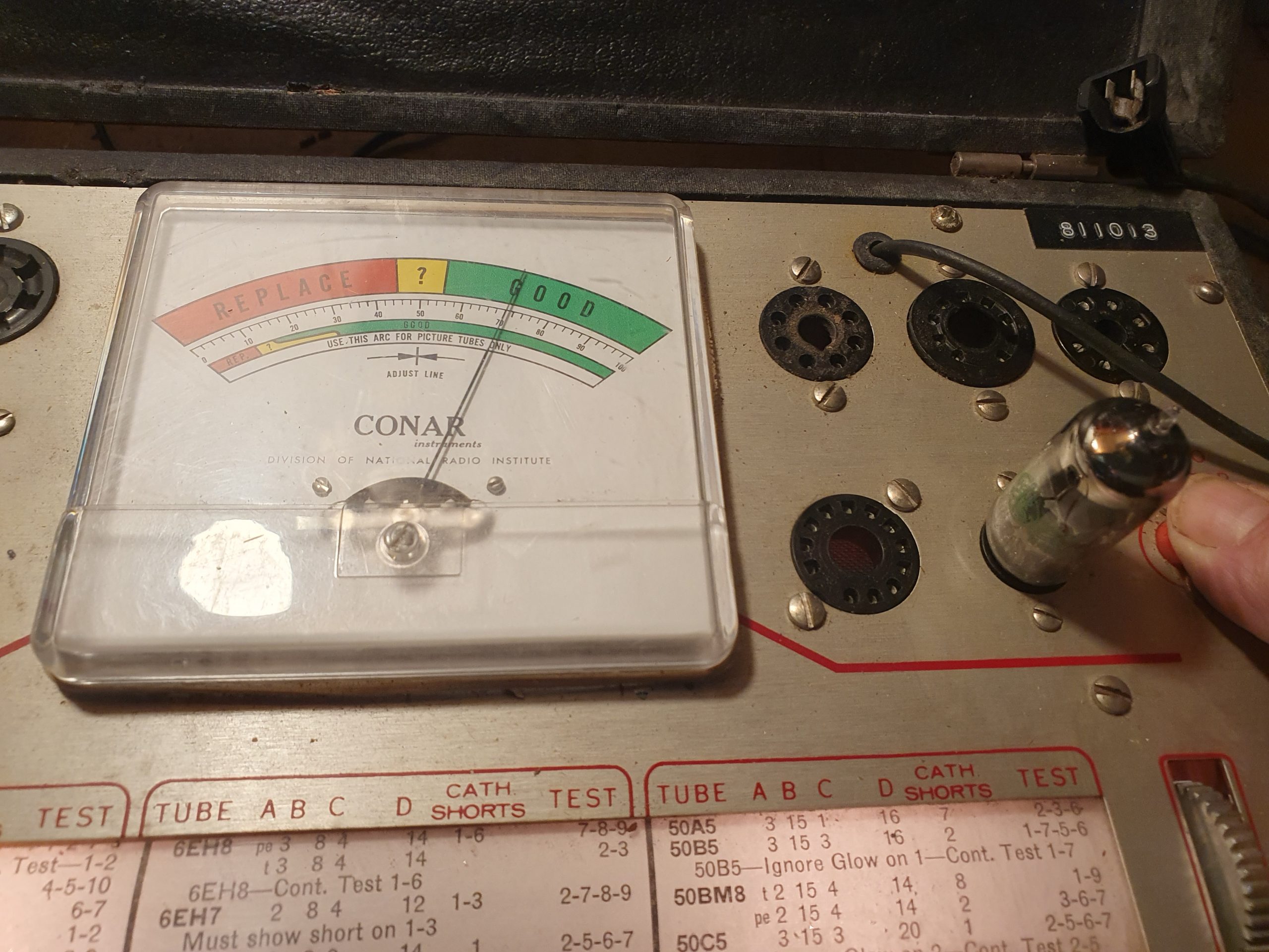 Valvola 6EH7 EF183 Pentodo ( General Electric )