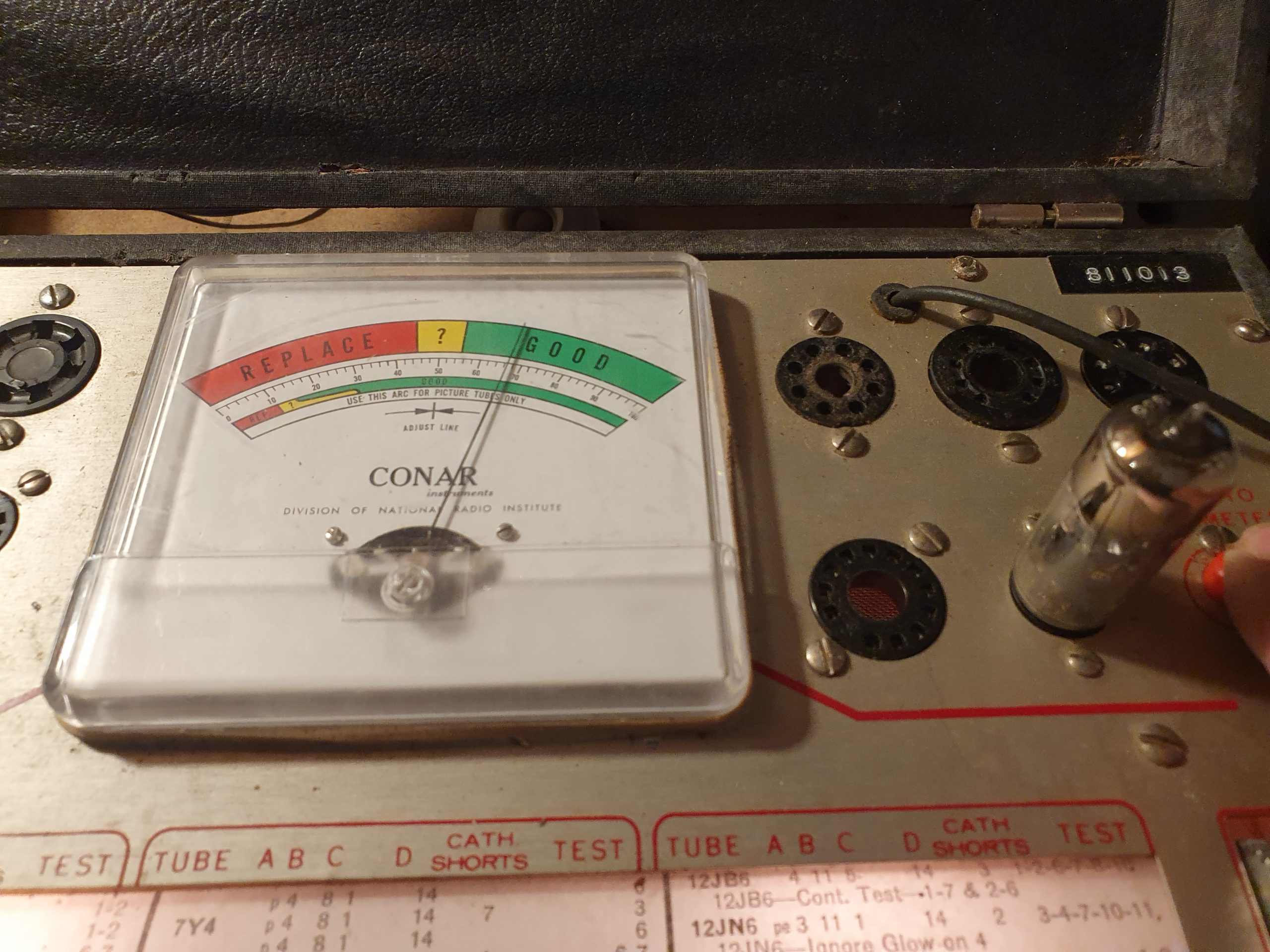 Valvola EF80 Pentodo ( Telefunken )