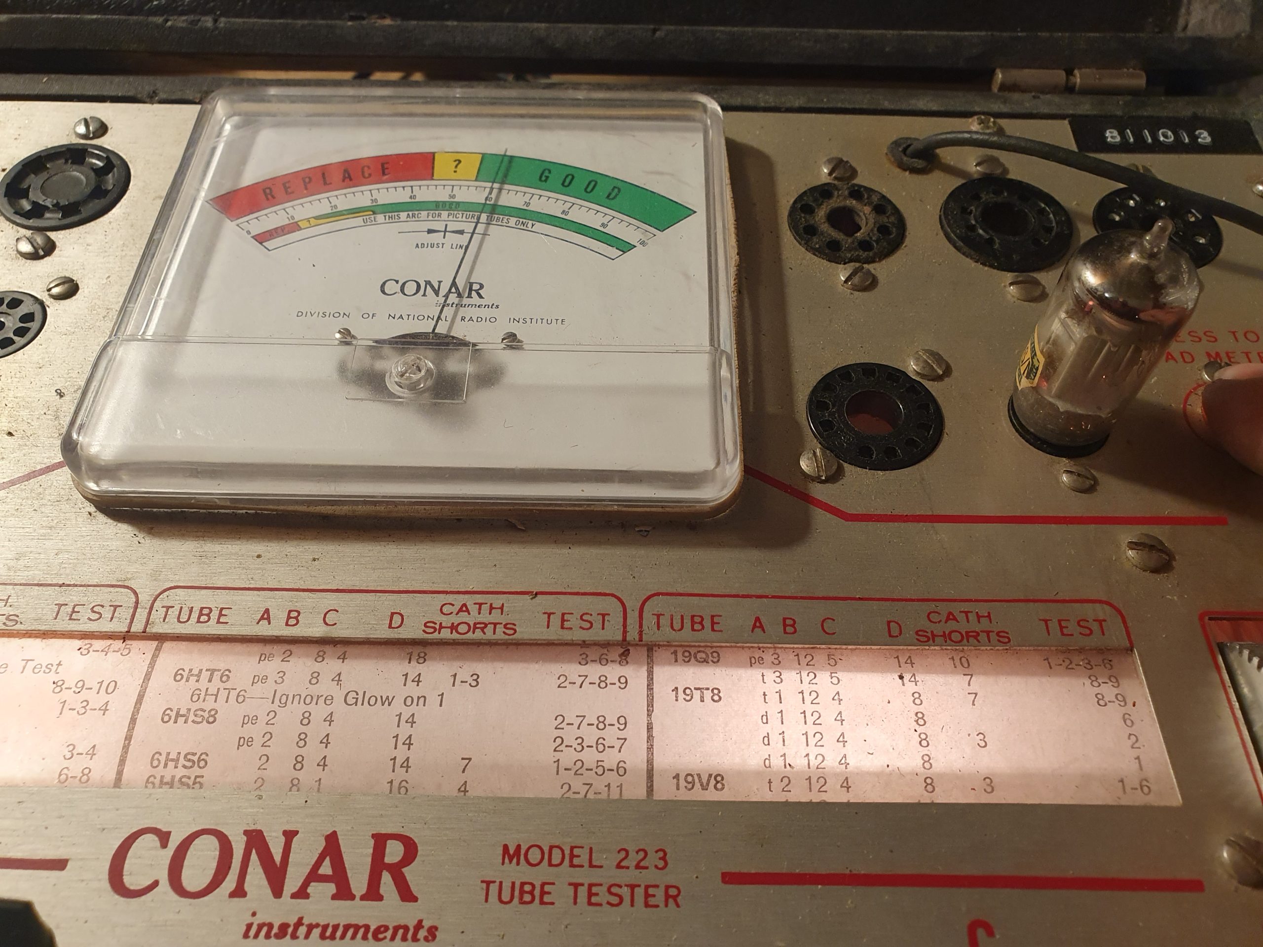 Valvola 19T8 Triple Diode – Triode Tube ( Fivre )