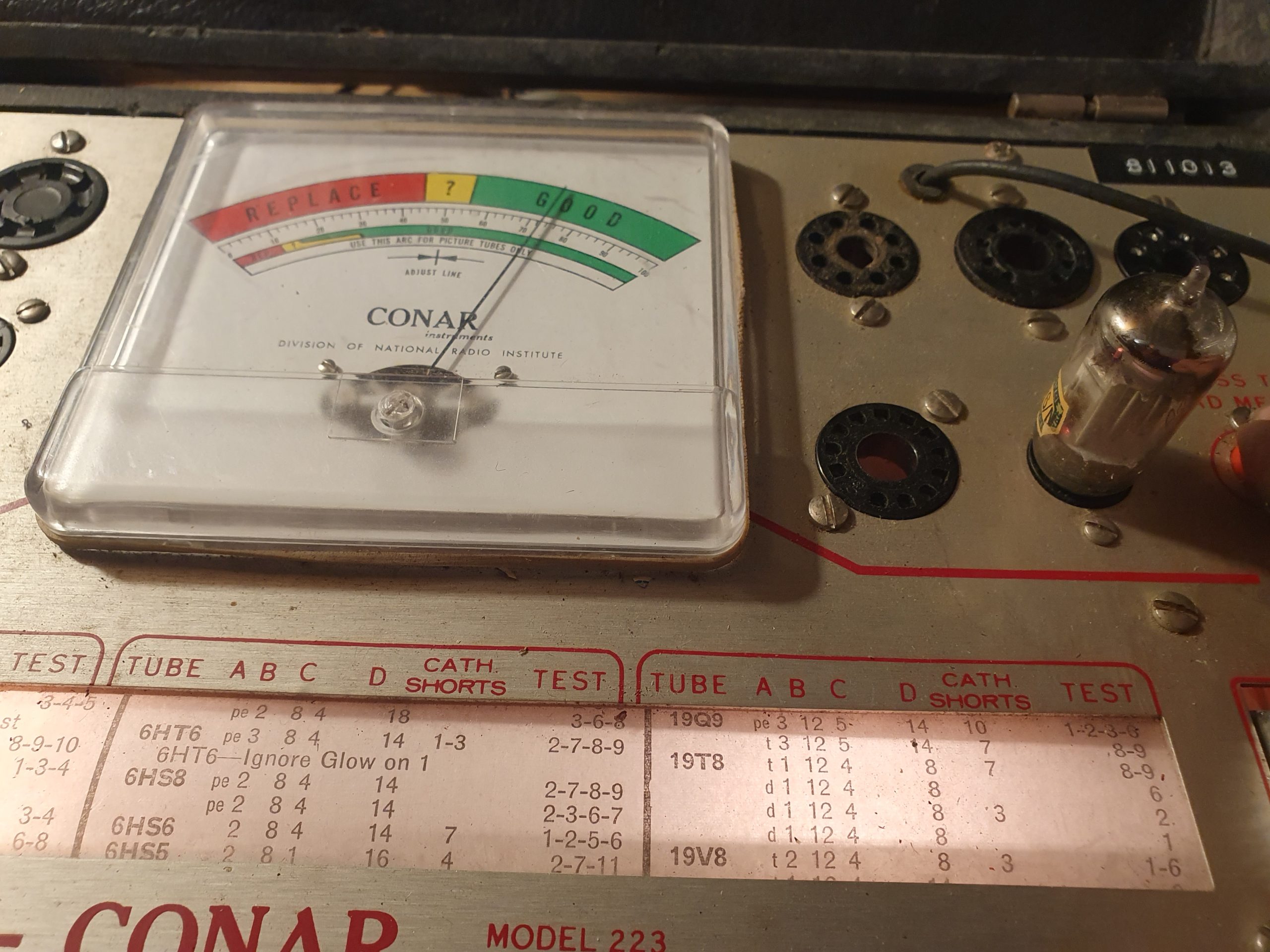 Valvola 19T8 Triple Diode – Triode Tube ( Fivre )