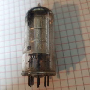 Valvola UF41  Pentodo  (  Philips )