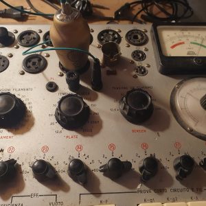 Valvola CF7  Pentodo  (  Valvo) NOS