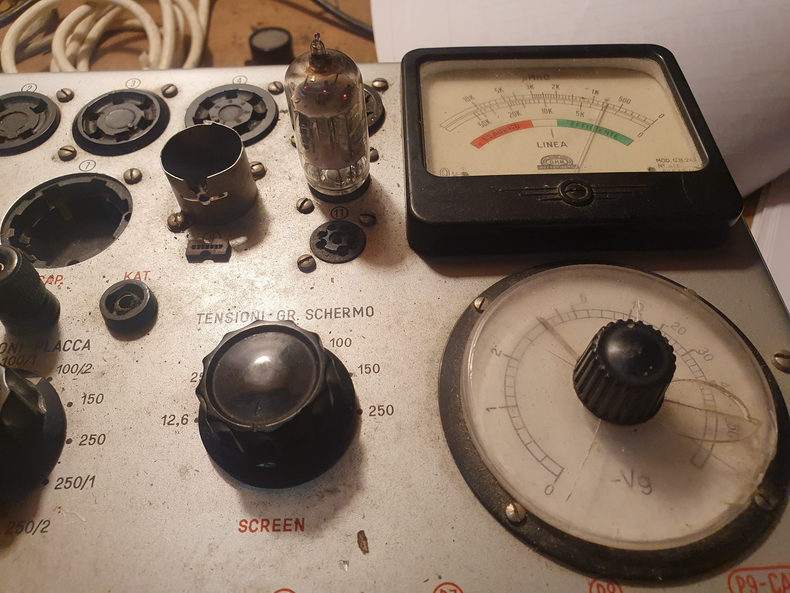 Valvola 9T8 Triplo Diodo-Triodo ( RCA )