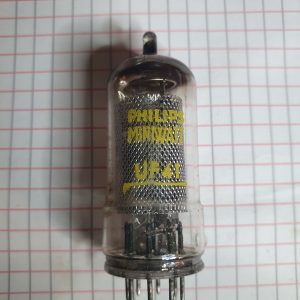 Valvola UF41  Pentodo  (  Philips )