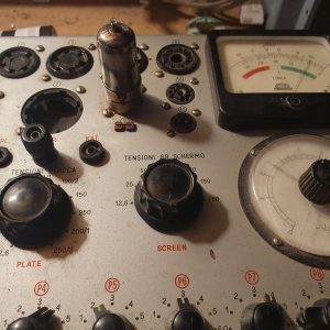 Valvola UCH43 Triode-Hexode ( Valvo )