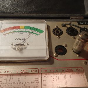 Valvola   ECH84 Triodo-Eptodo ( Telefunken )